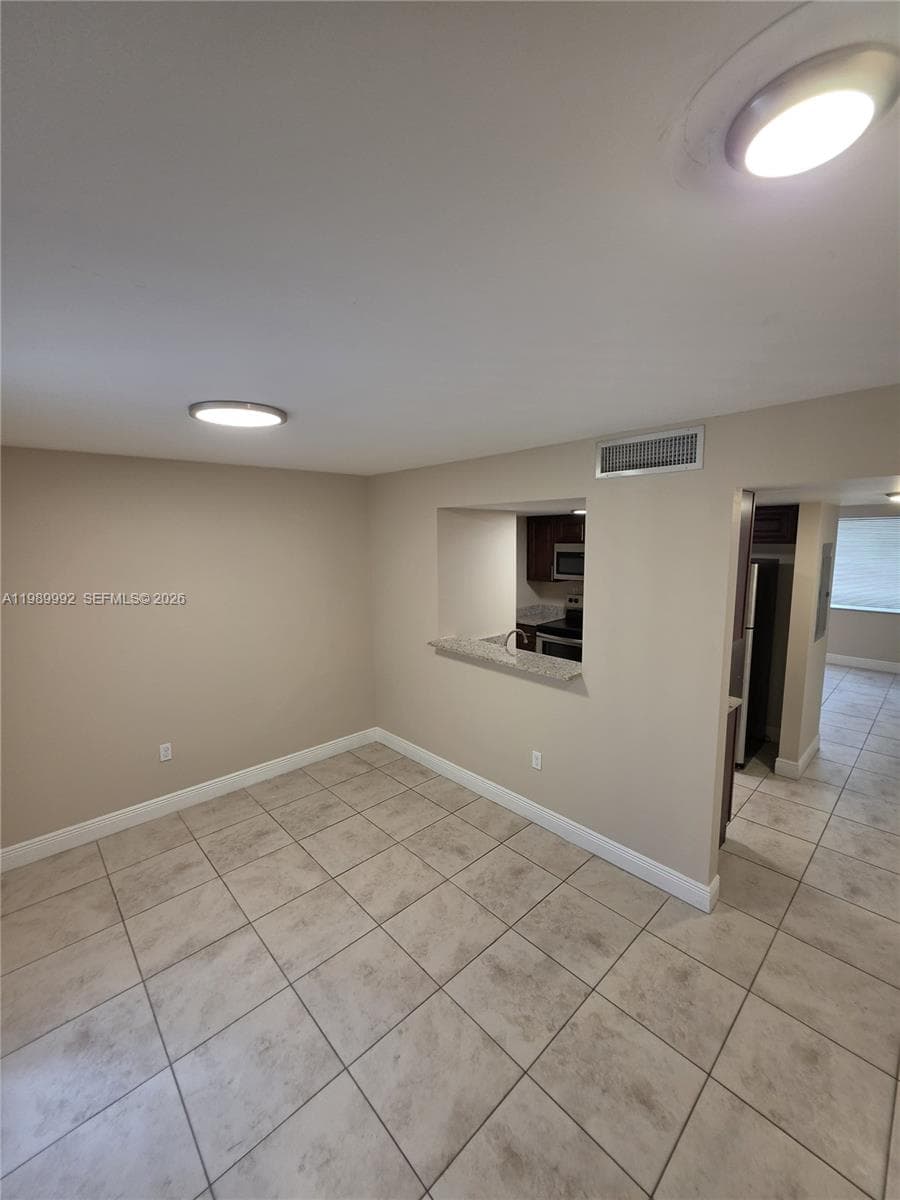 1990 NW 4th Ct # 7, Miami FL 33136 photo 2