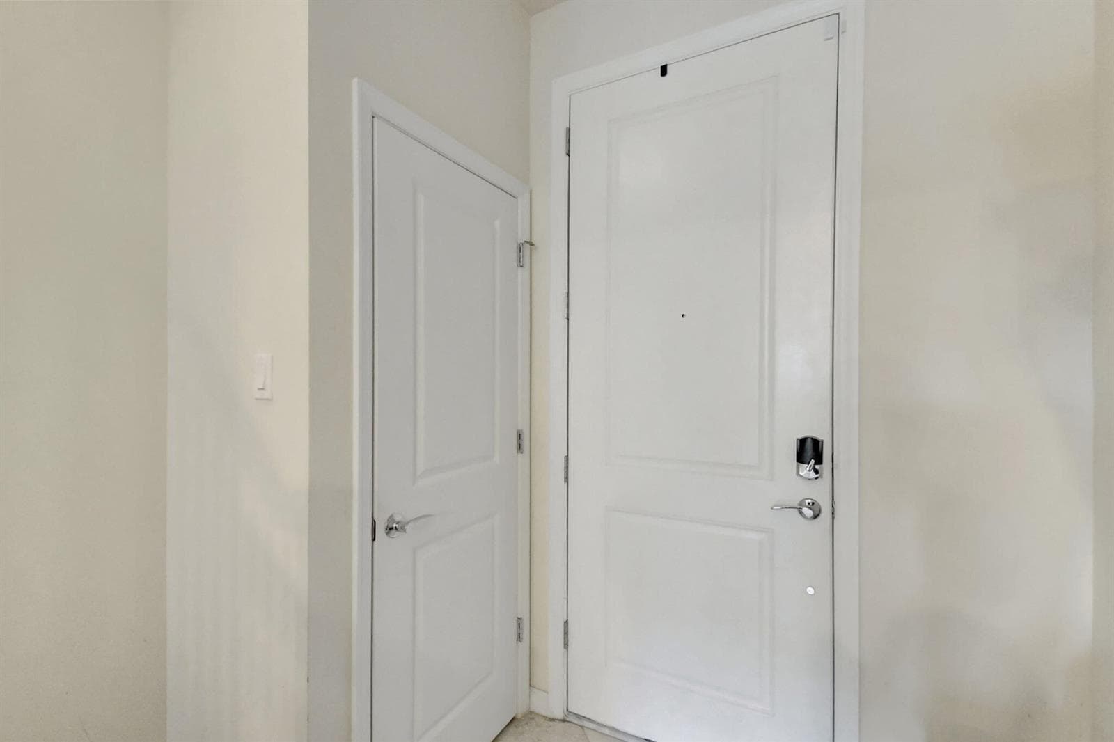 1105 Banyan Drive, Hollywood FL 33021 photo 3