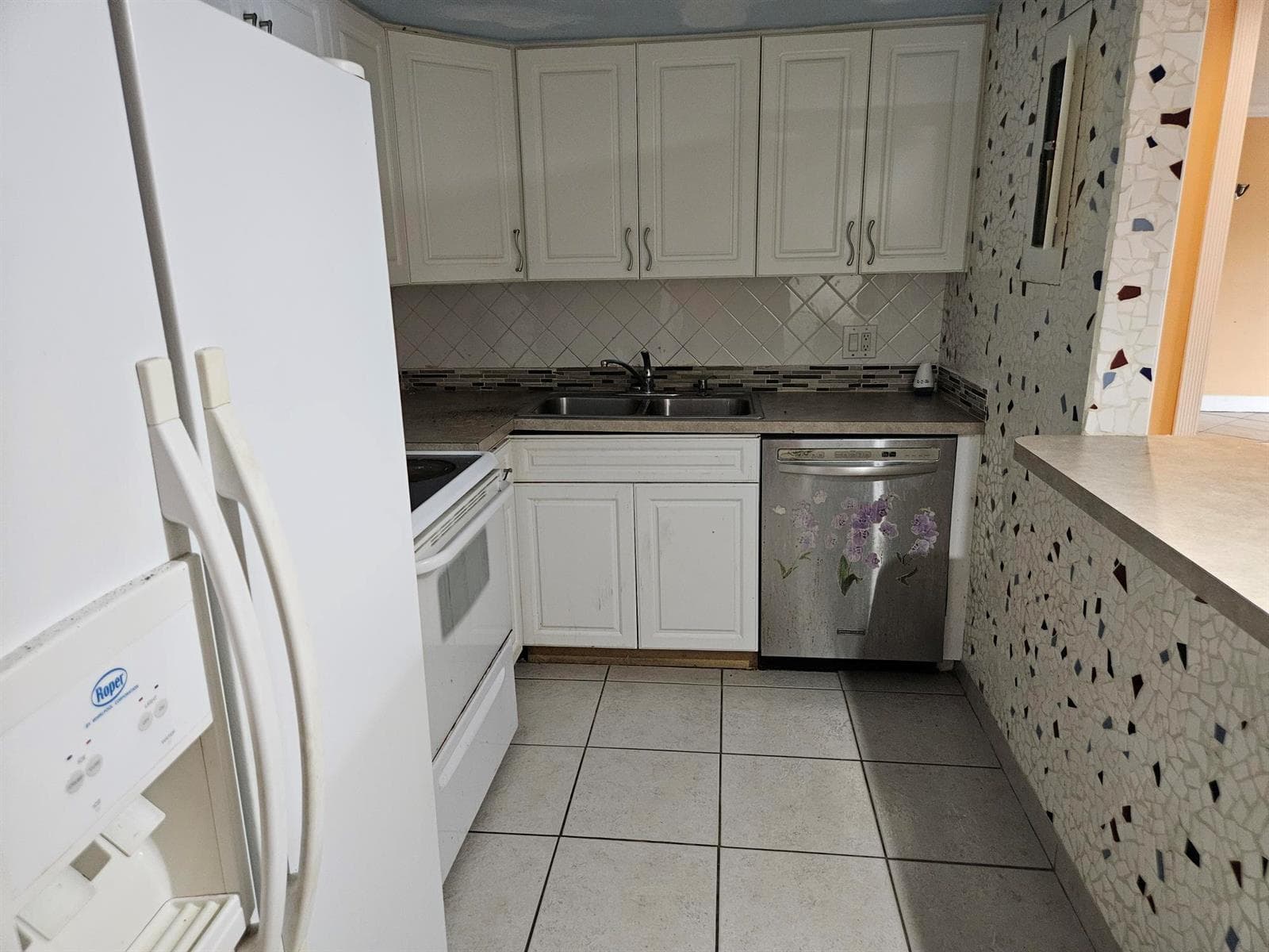 5570 NW 44th Street NW # 107a, Lauderhill FL 33319 photo 2
