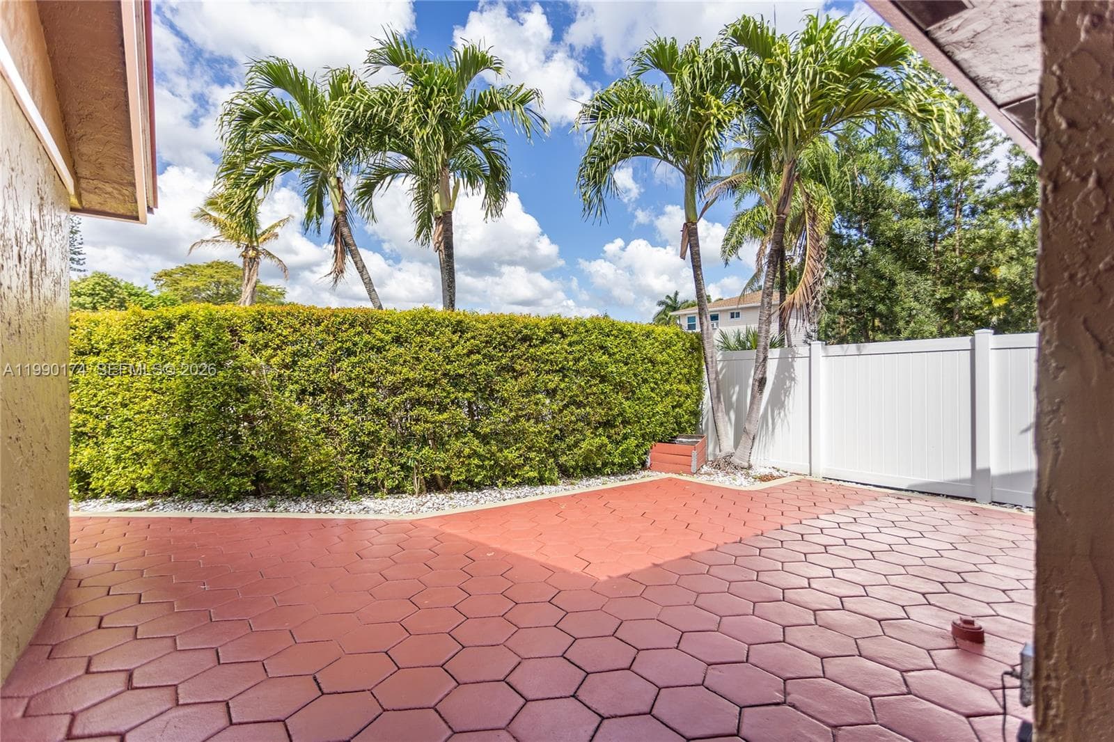 4548 SW 28th Way, Dania Beach FL 33312 photo 5