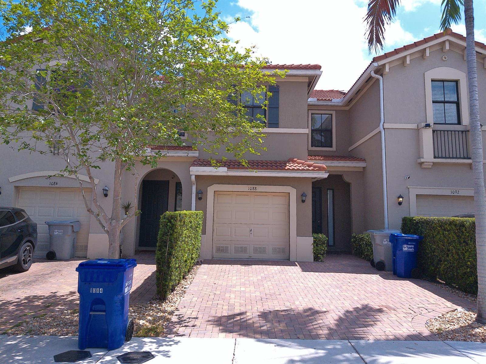 1088 NW 33rd Court, Pompano Beach FL 33064 photo 2