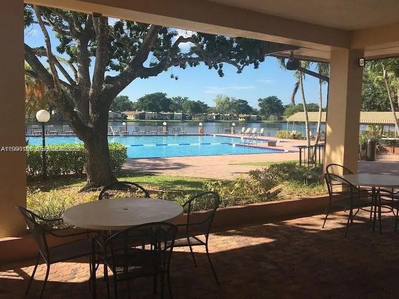 200 Berkley Rd # 123, Hollywood FL 33024 photo 3