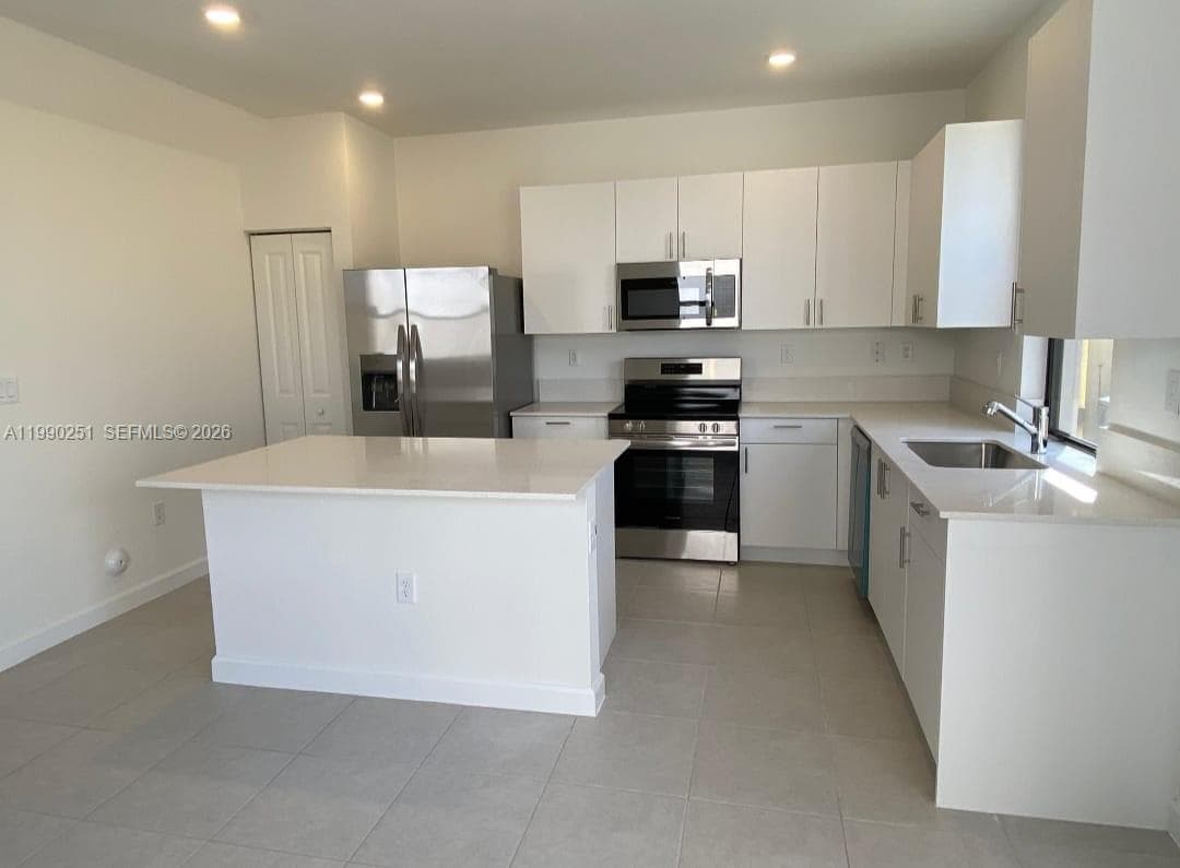 23074 SW 128th Pl, Goulds FL 33170