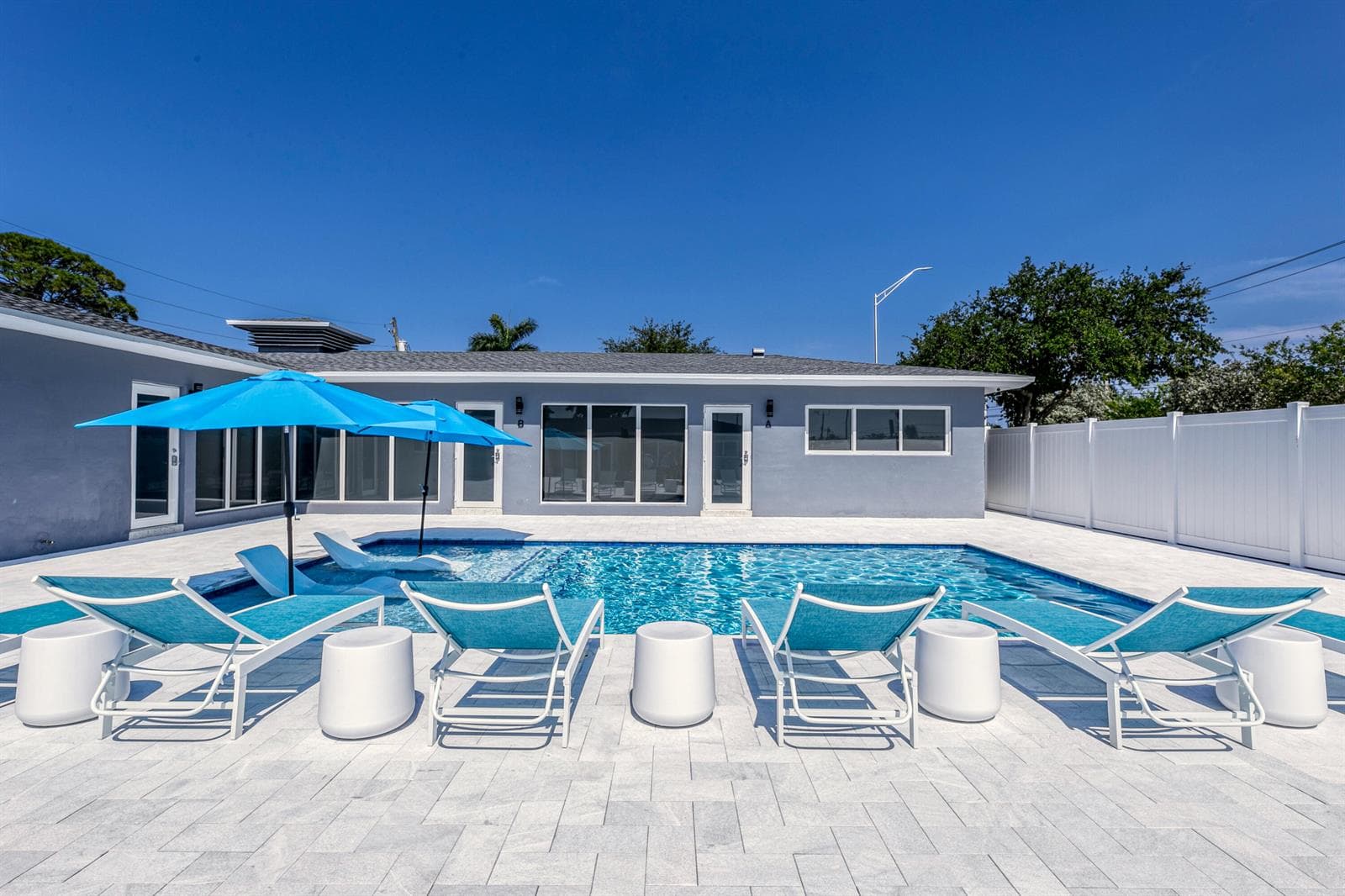 2025 NE 26th Street # 3, Wilton Manors FL 33305 photo 2