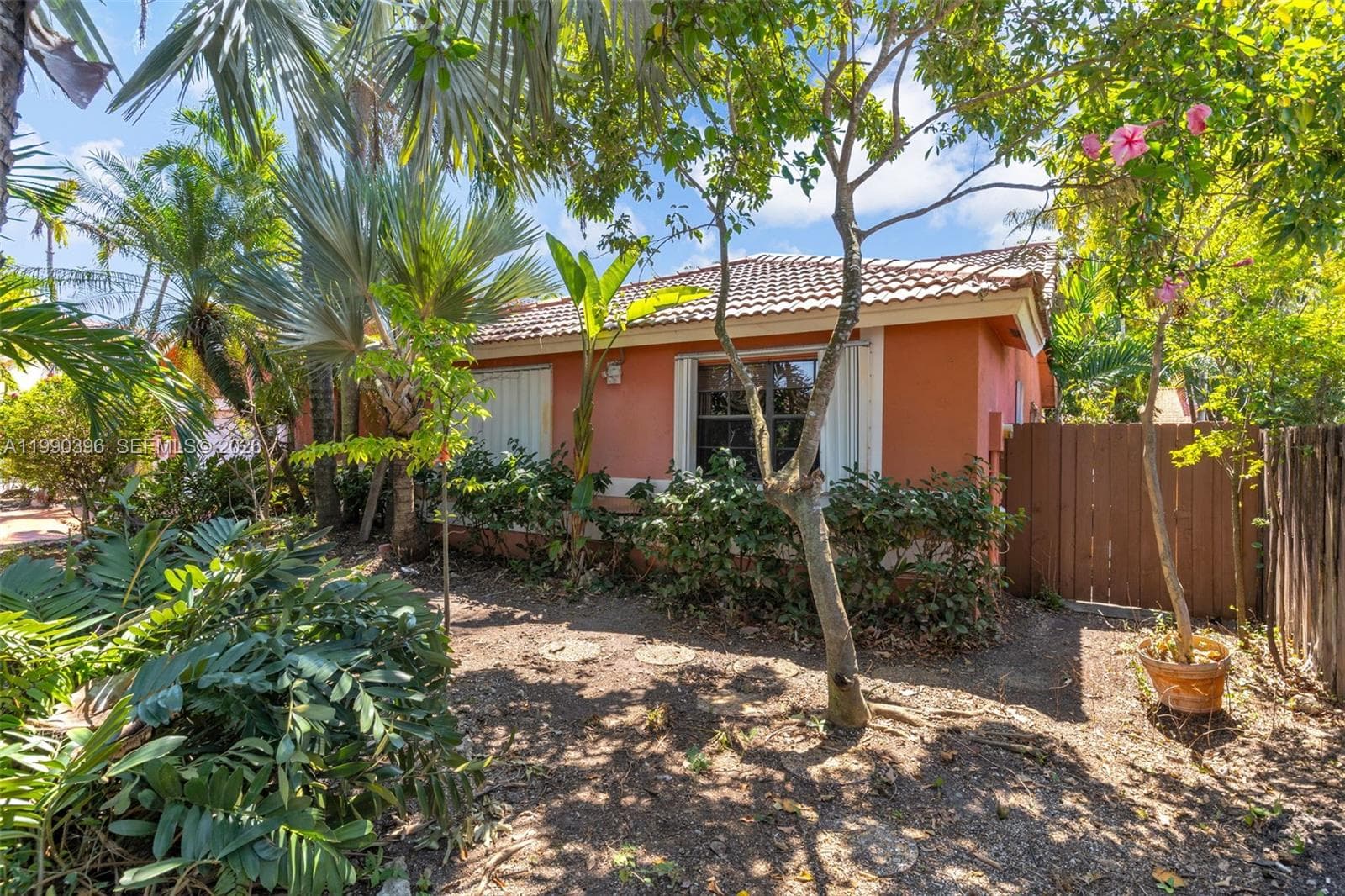15012 SW 45th Ln, Miami FL 33185 photo 4