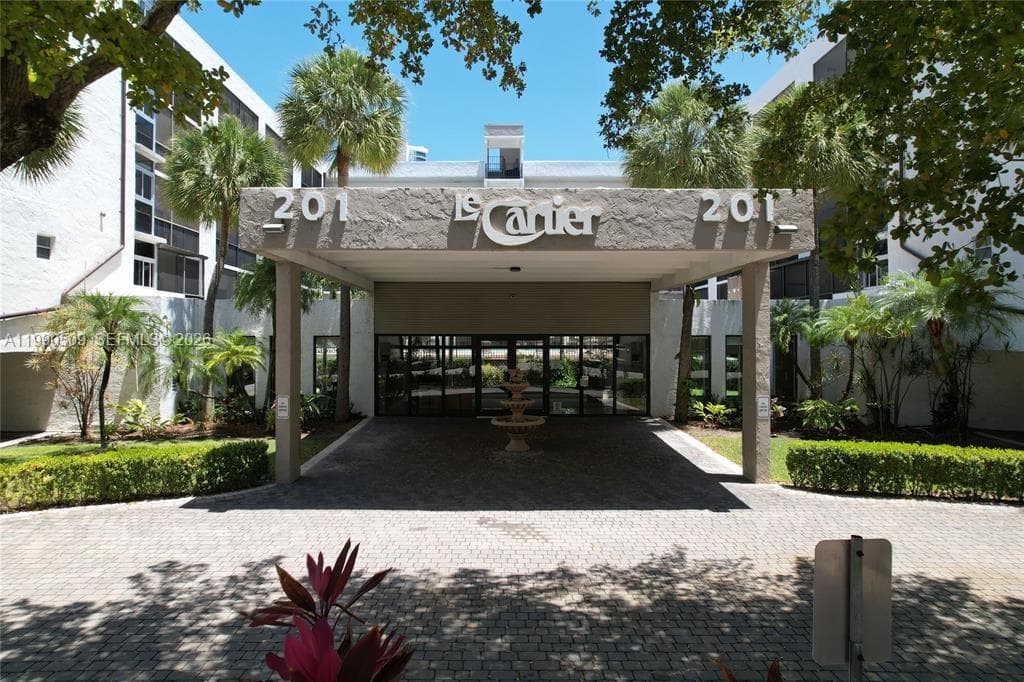 201 178th Dr # 423, Sunny Isles Beach FL 33160