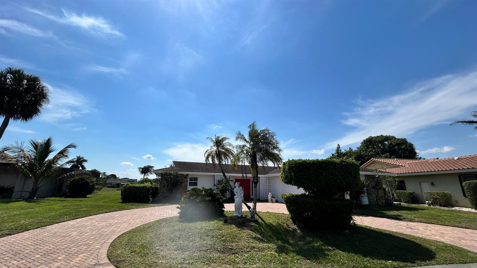 5728 S Bayberry Lane, Tamarac FL 33319 photo 2