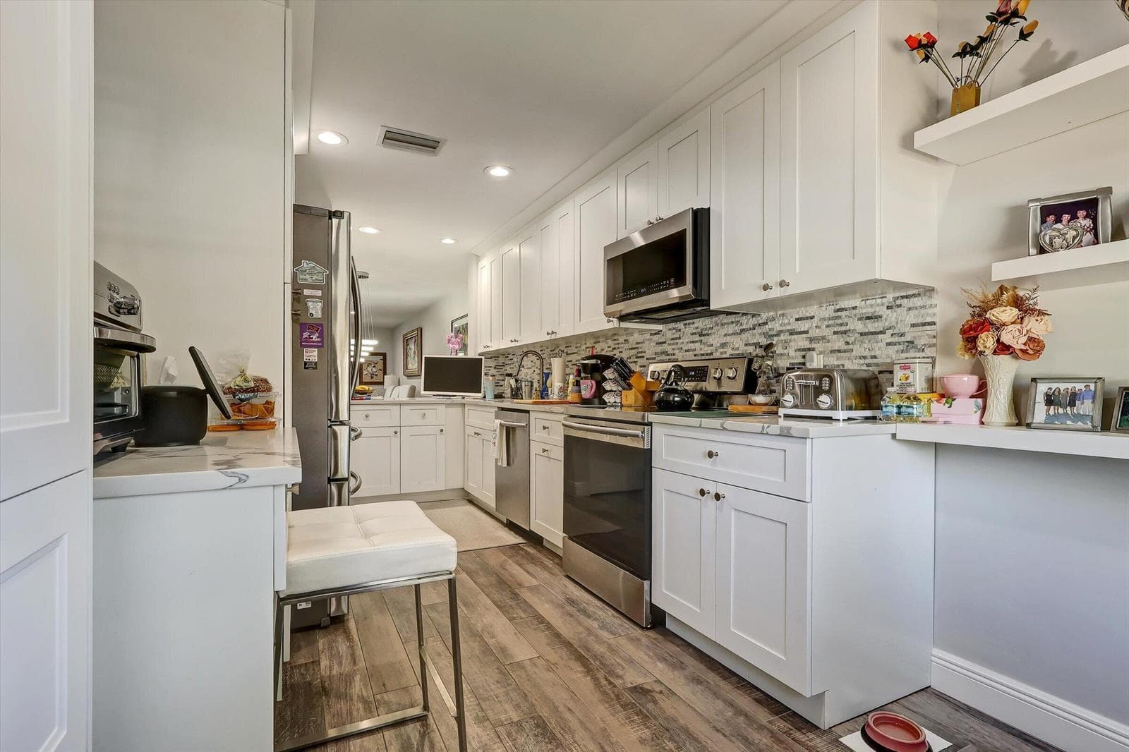 34 W Stratford Ln Lane W # D, Boynton Beach FL 33436 photo 3