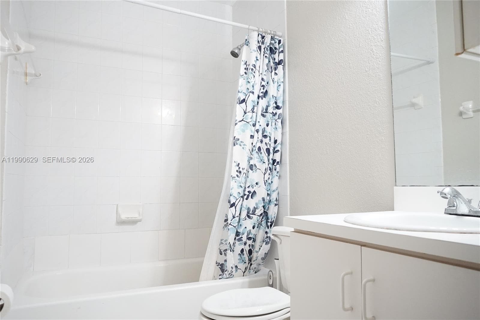331 NW 82nd Avenue # 1303, Miami FL 33126 photo 2