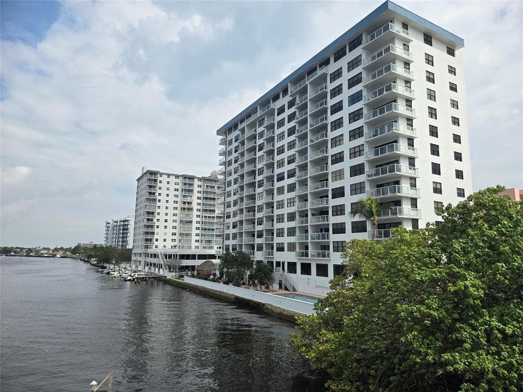 1401 N Riverside Drive N # 307, Pompano Beach FL 33062 photo 2