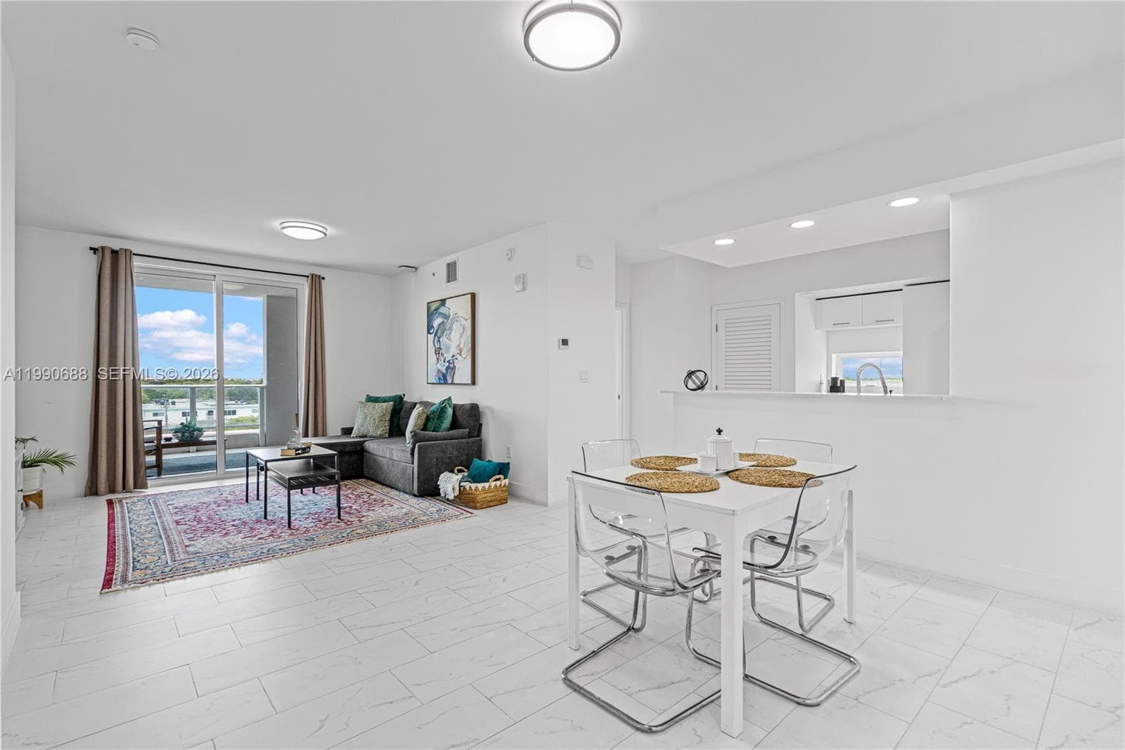 1850 Monroe St # 308, Hollywood FL 33020 photo 2