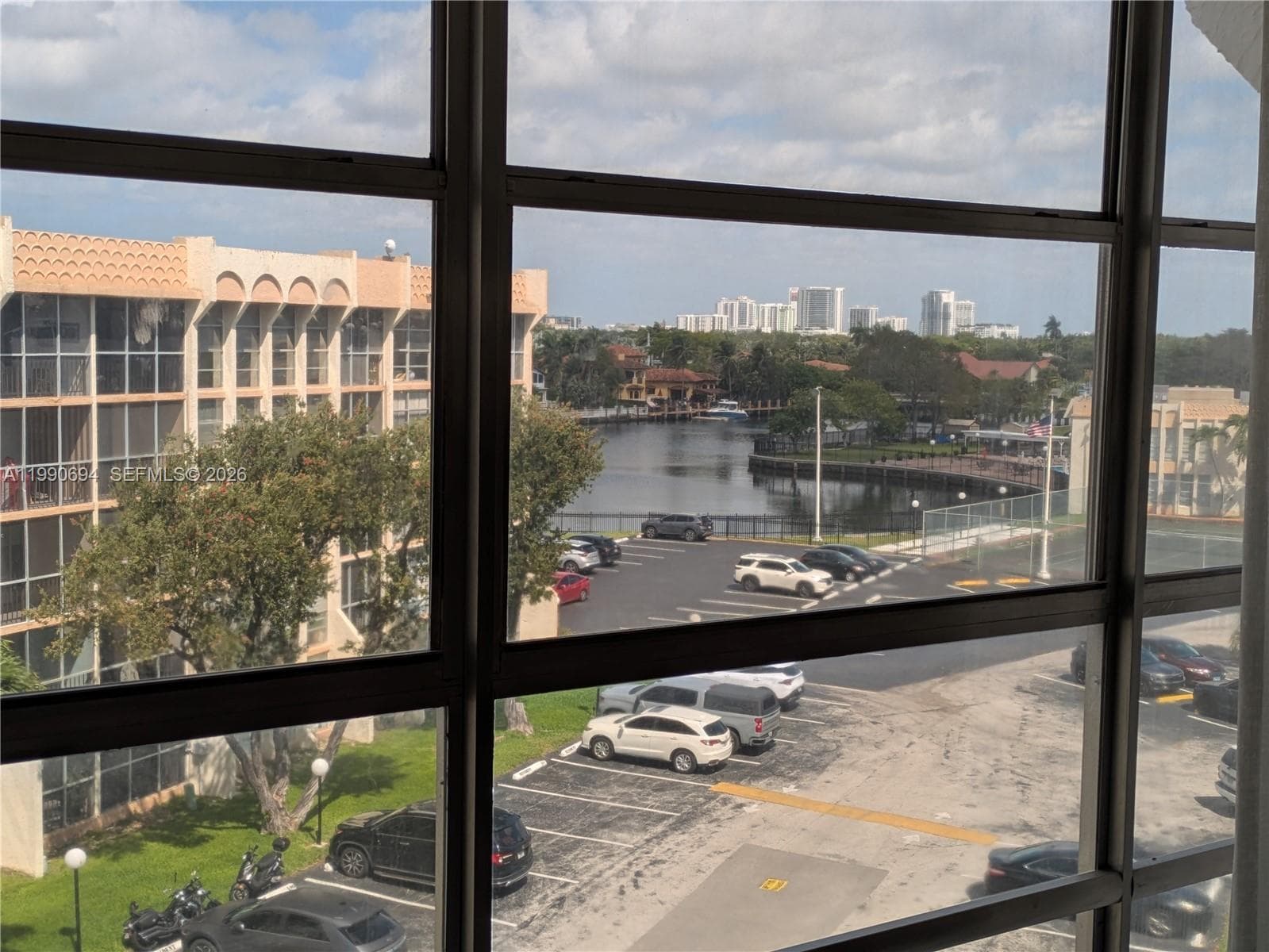 701 Three Islands Blvd # 510, Hallandale Beach FL 33009 photo 4