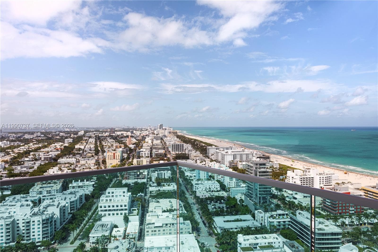 300 S Pointe Dr # 3405, Miami Beach FL 33139 photo 3