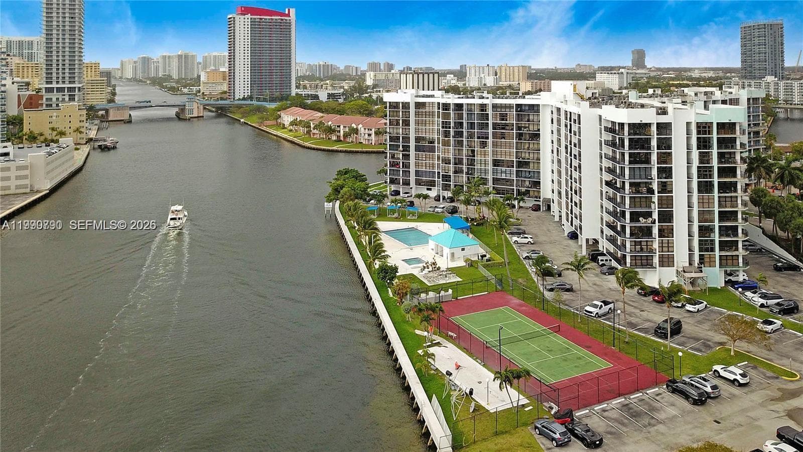 200 Leslie Dr # 425, Hallandale Beach FL 33009 photo 5