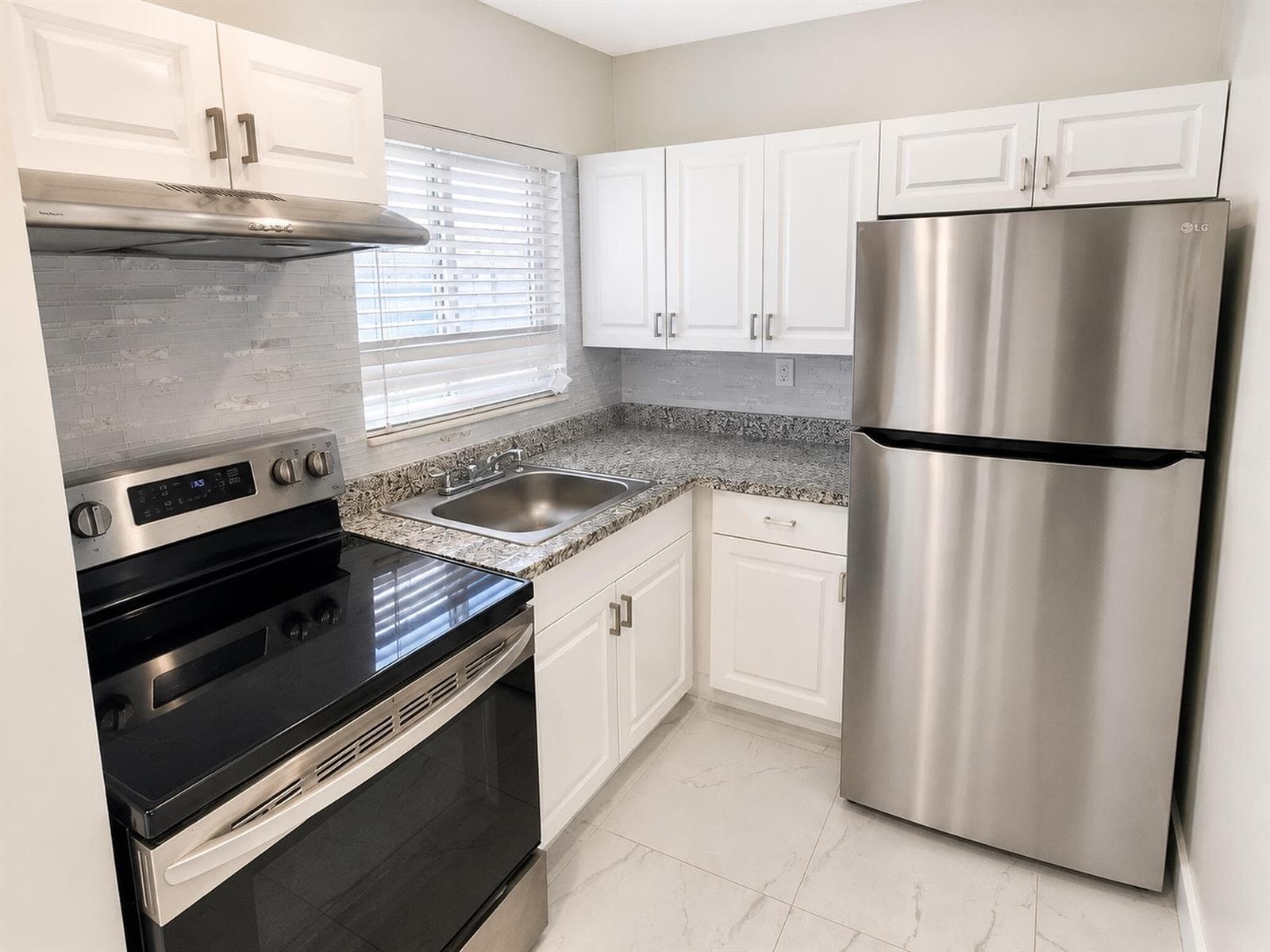 1115 Lake Terrace # 208, Boynton Beach FL 33426 photo 5