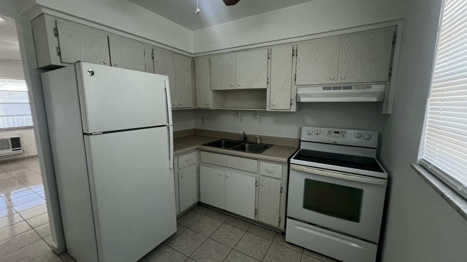 13 NE 2nd Avenue # 201, Dania Beach FL 33004 photo 4