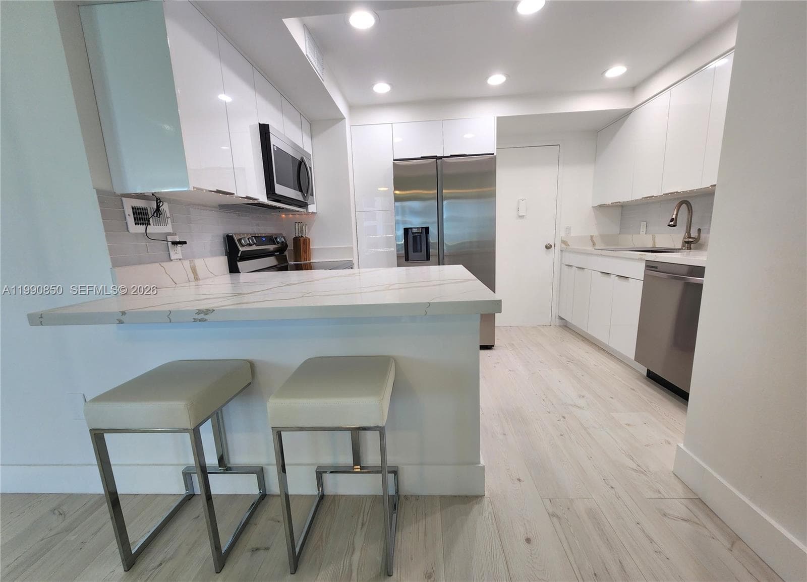 3505 S Ocean Dr # 515, Hollywood FL 33019 photo 5
