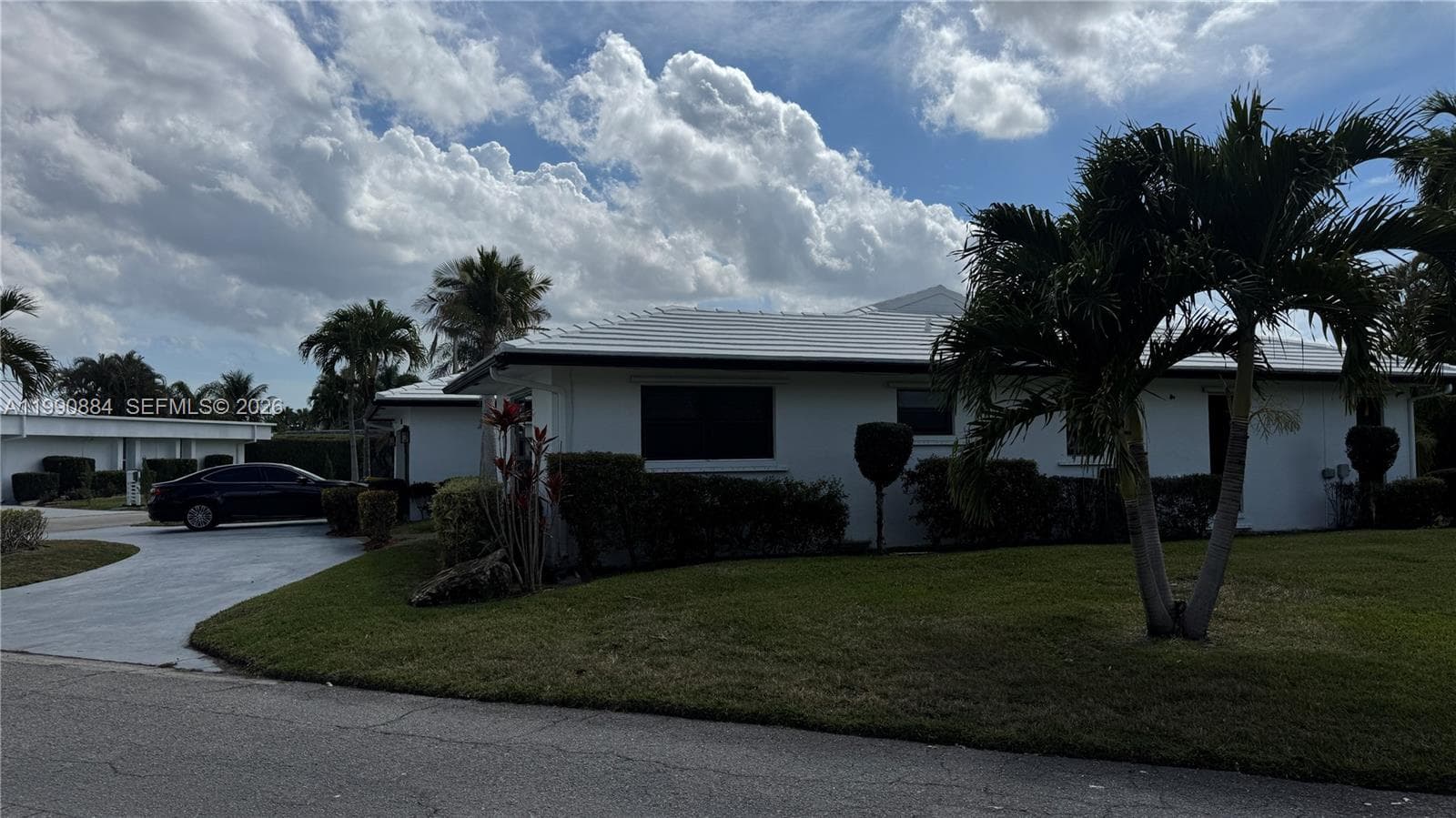 4905 Bayberry Ln, Tamarac FL 33319 photo 3