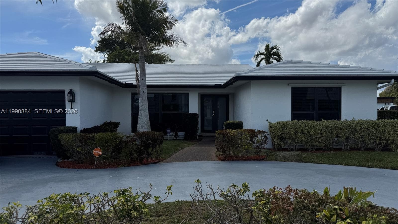 4905 Bayberry Ln, Tamarac FL 33319