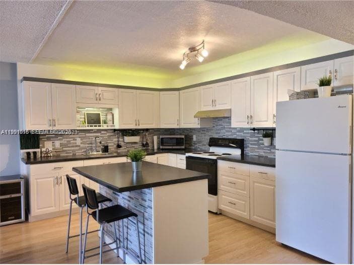 2061 NW 47th Ter # 205, Lauderhill FL 33313 photo 2