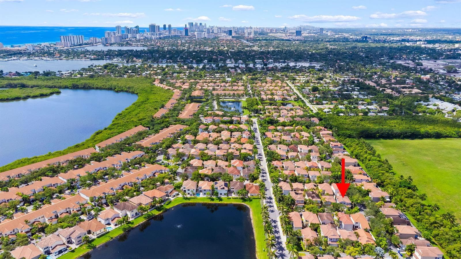 1140 Linden Street, Hollywood FL 33019 photo 3