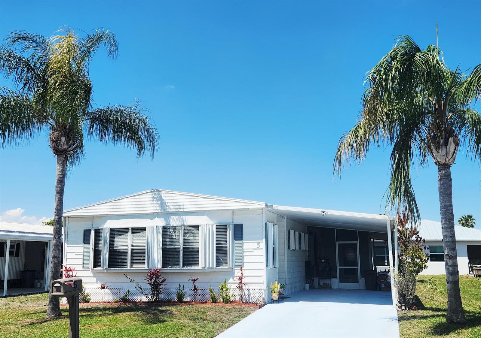 5 El Portal Lane, Port St. Lucie FL 34952 photo 2