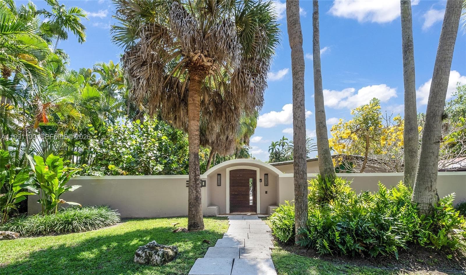 3620 Battersea Rd, Miami FL 33133 photo 4