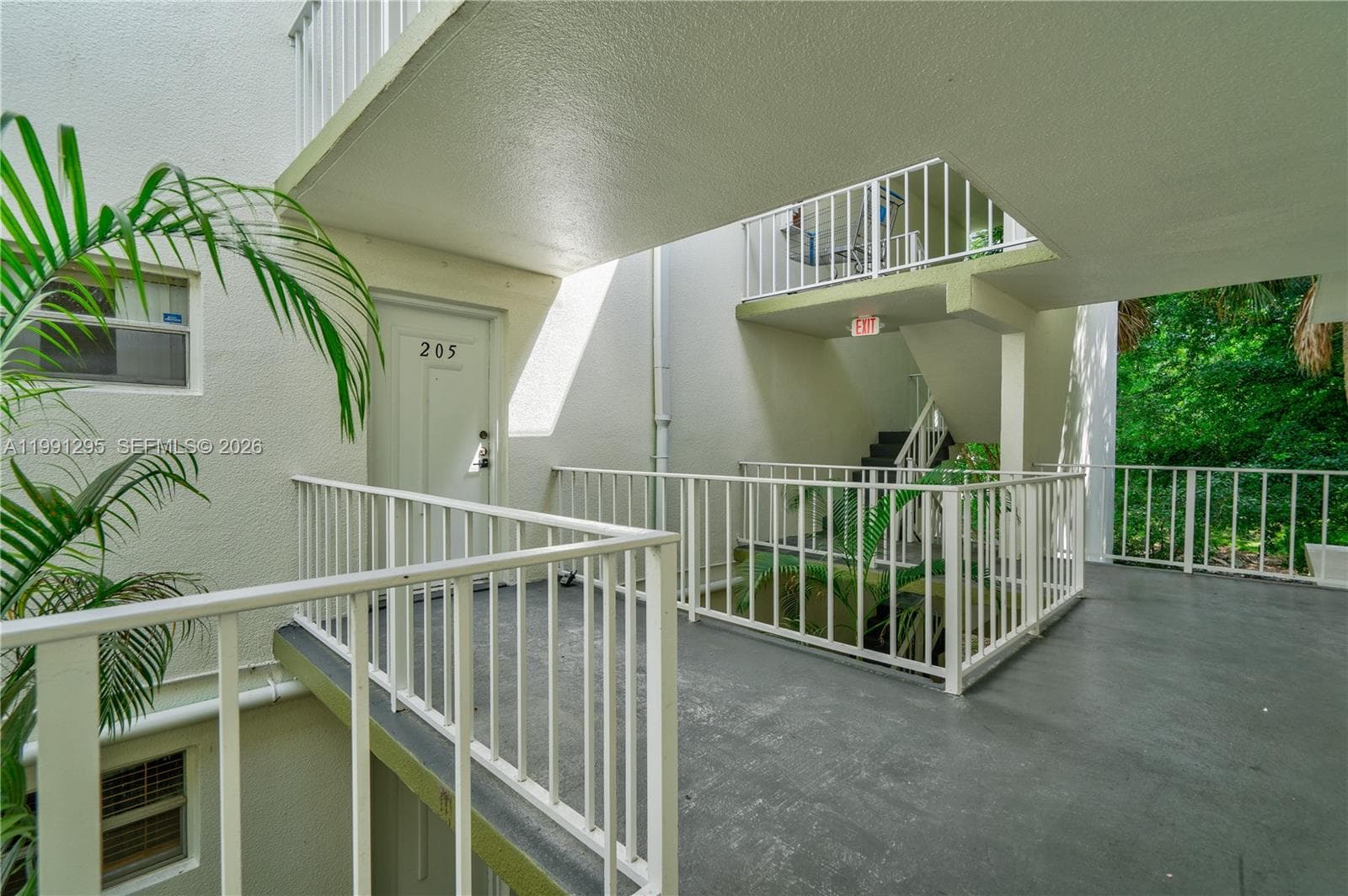 4205 N University Dr # 205, Sunrise FL 33351 photo 2