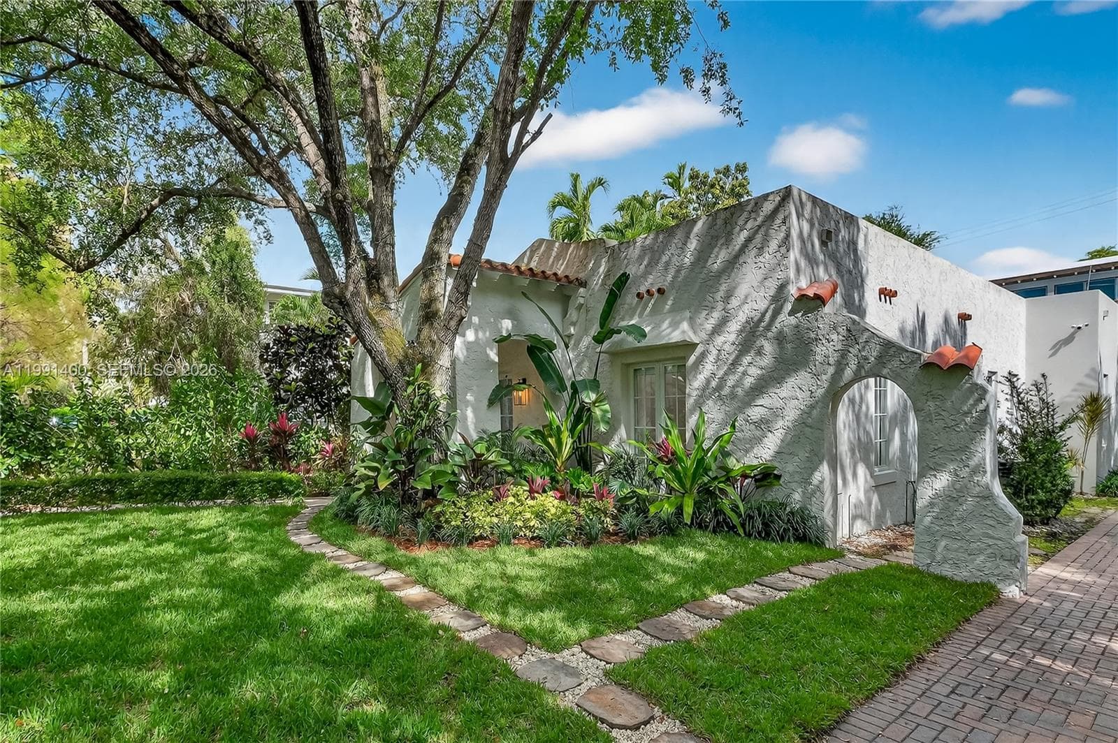 1109 Almeria Ave, Coral Gables FL 33134 photo 3