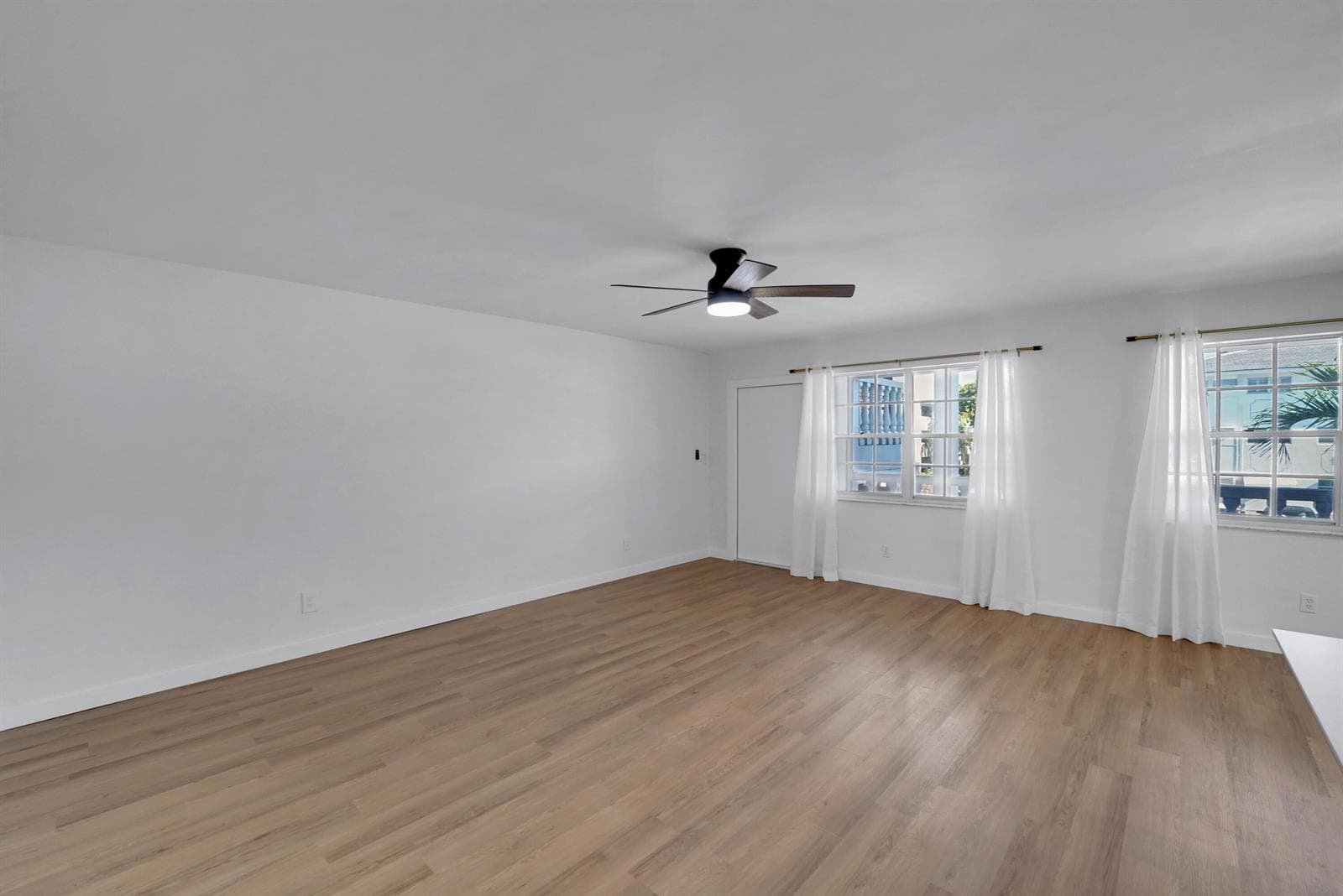 5203 NE 24th Terrace # B207, Fort Lauderdale FL 33308 photo 3