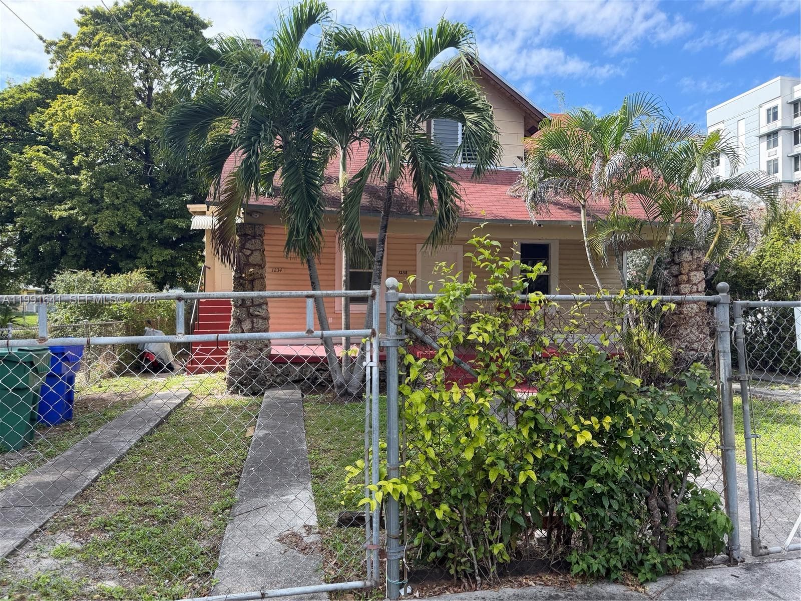 1234 NW 9th Ave, Miami FL 33136 photo 2