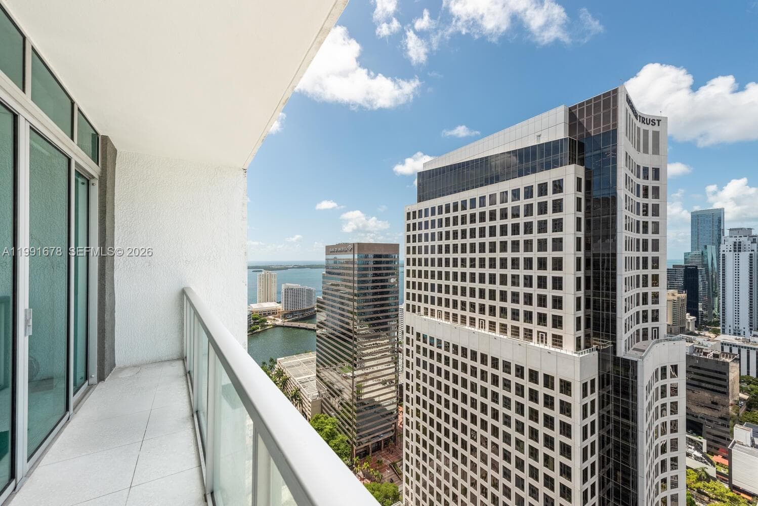 55 SE 6th St # 4308, Miami FL 33131 photo 2