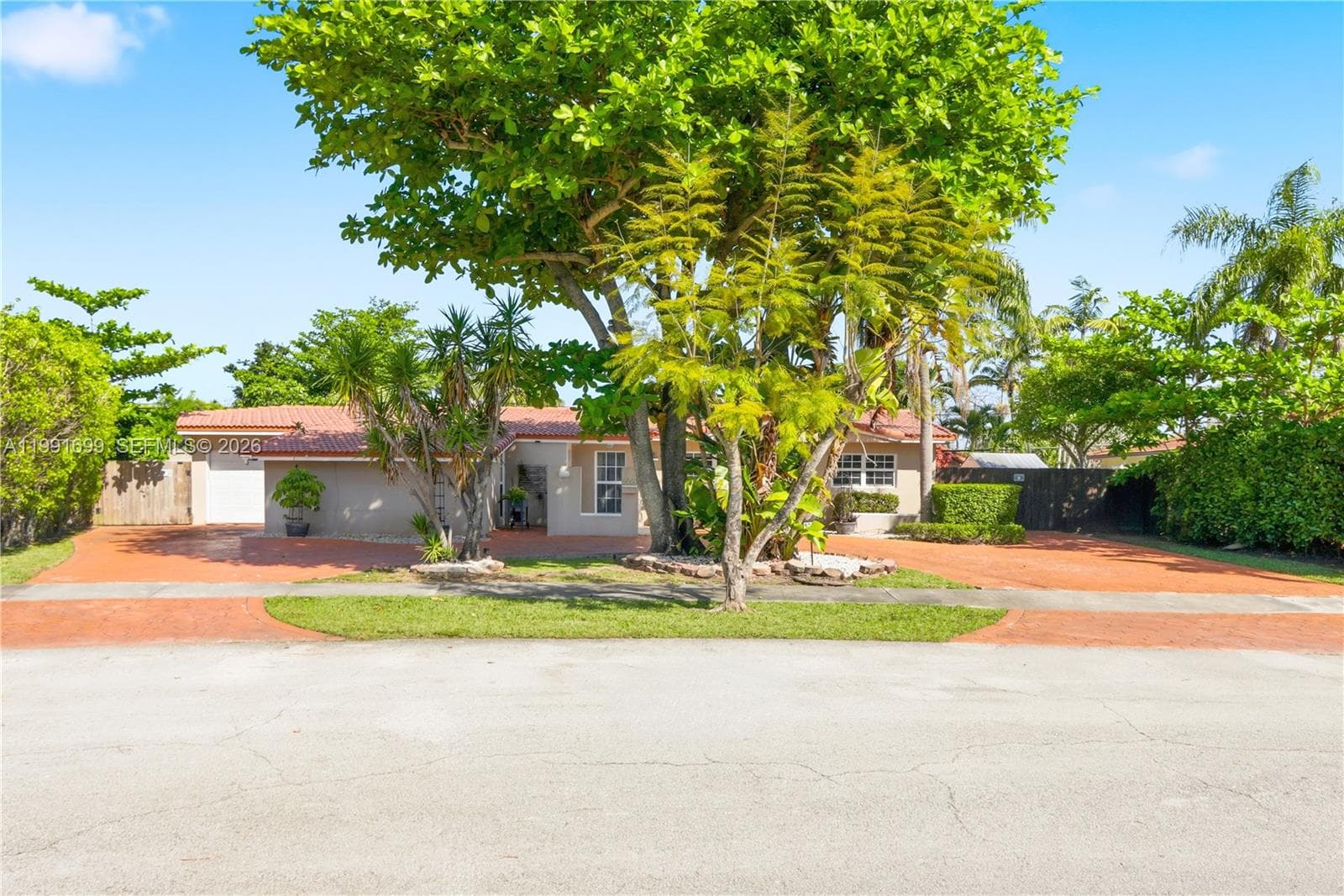9955 SW 74th St, Miami FL 33173 photo 2