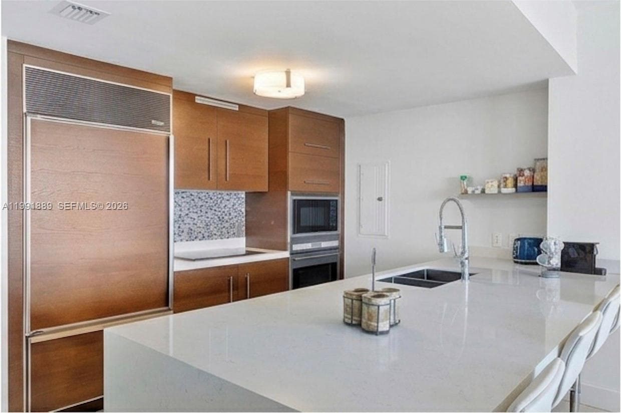 465 Brickell Ave # 3905, Miami FL 33131 photo 3