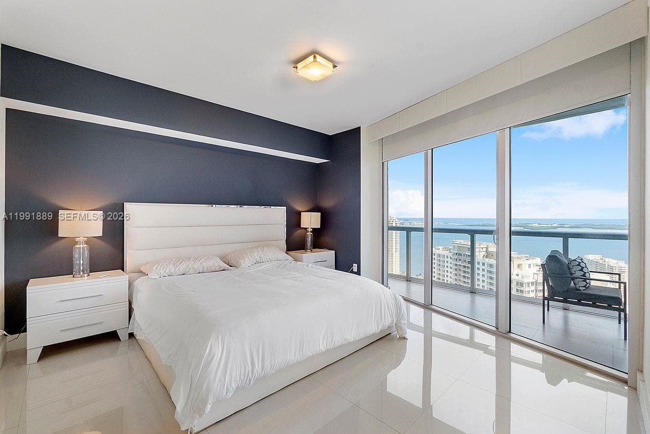 465 Brickell Ave # 3905, Miami FL 33131 photo 5