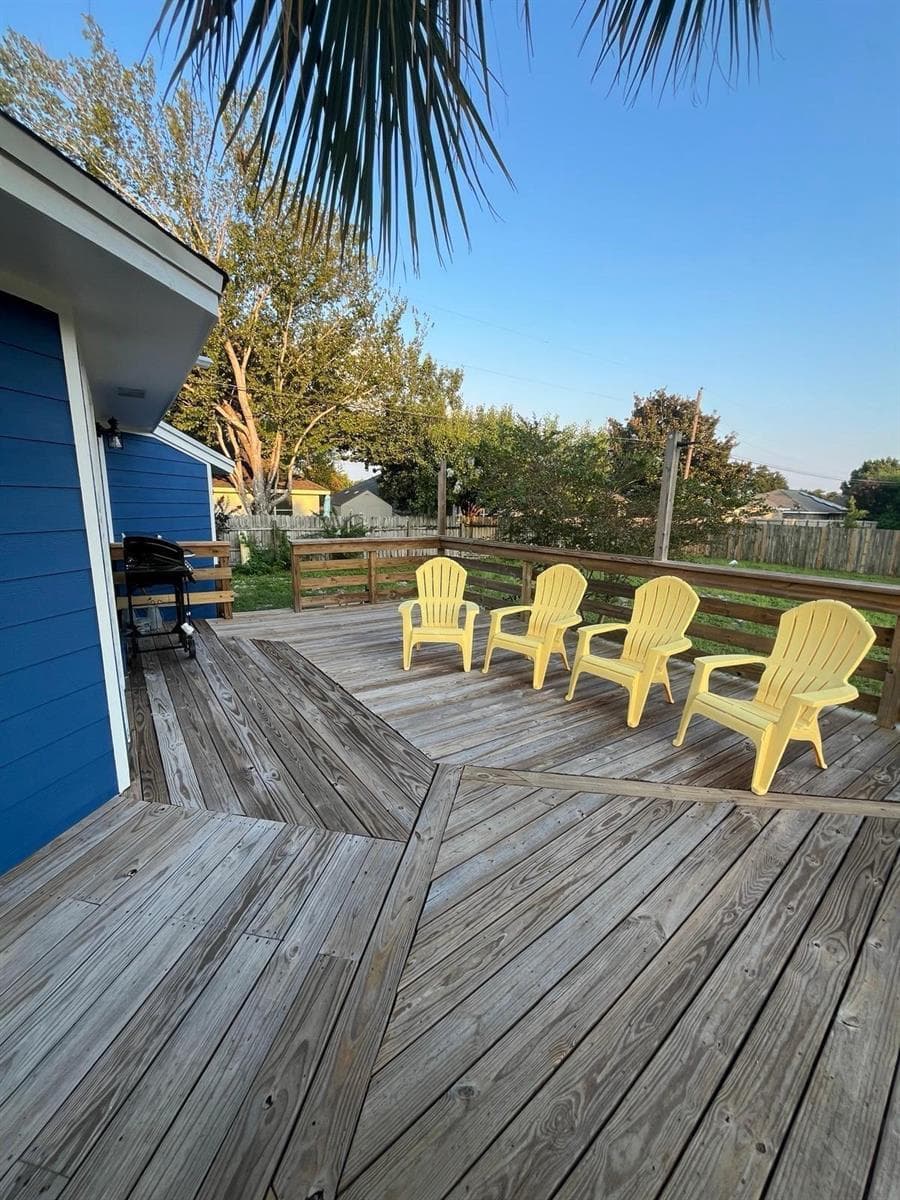 2040 Falconhurst Place # 2040, FL 32566 photo 3