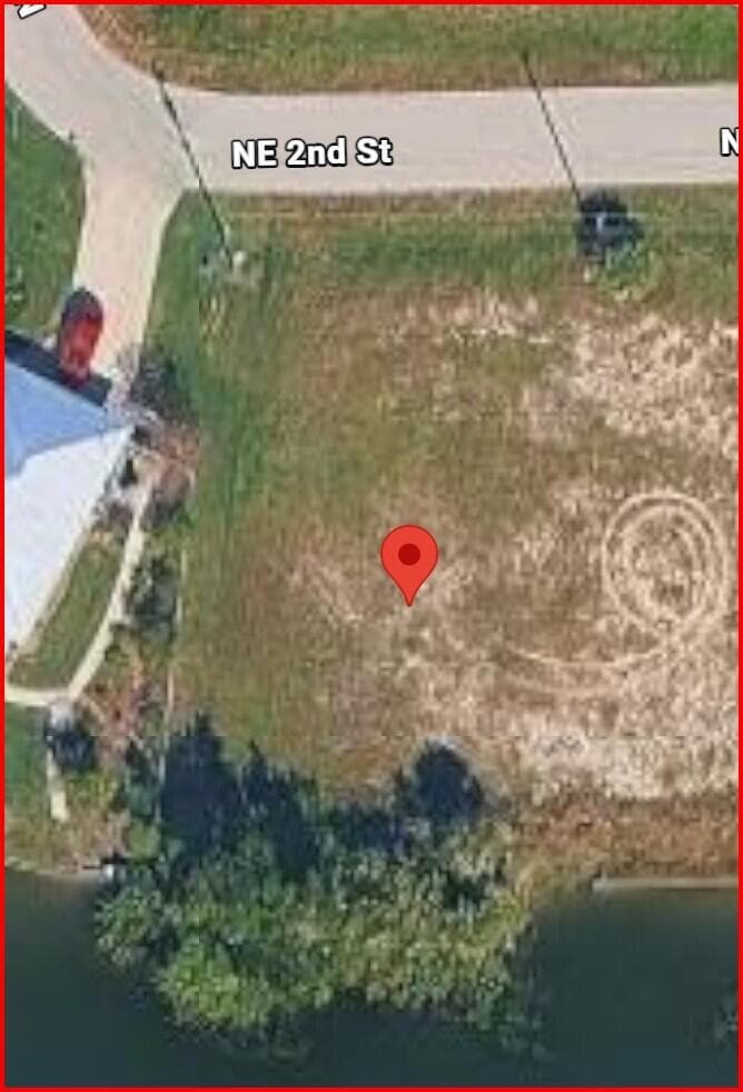 2106 NE 2nd Street, Cape Coral FL 33909 photo 2