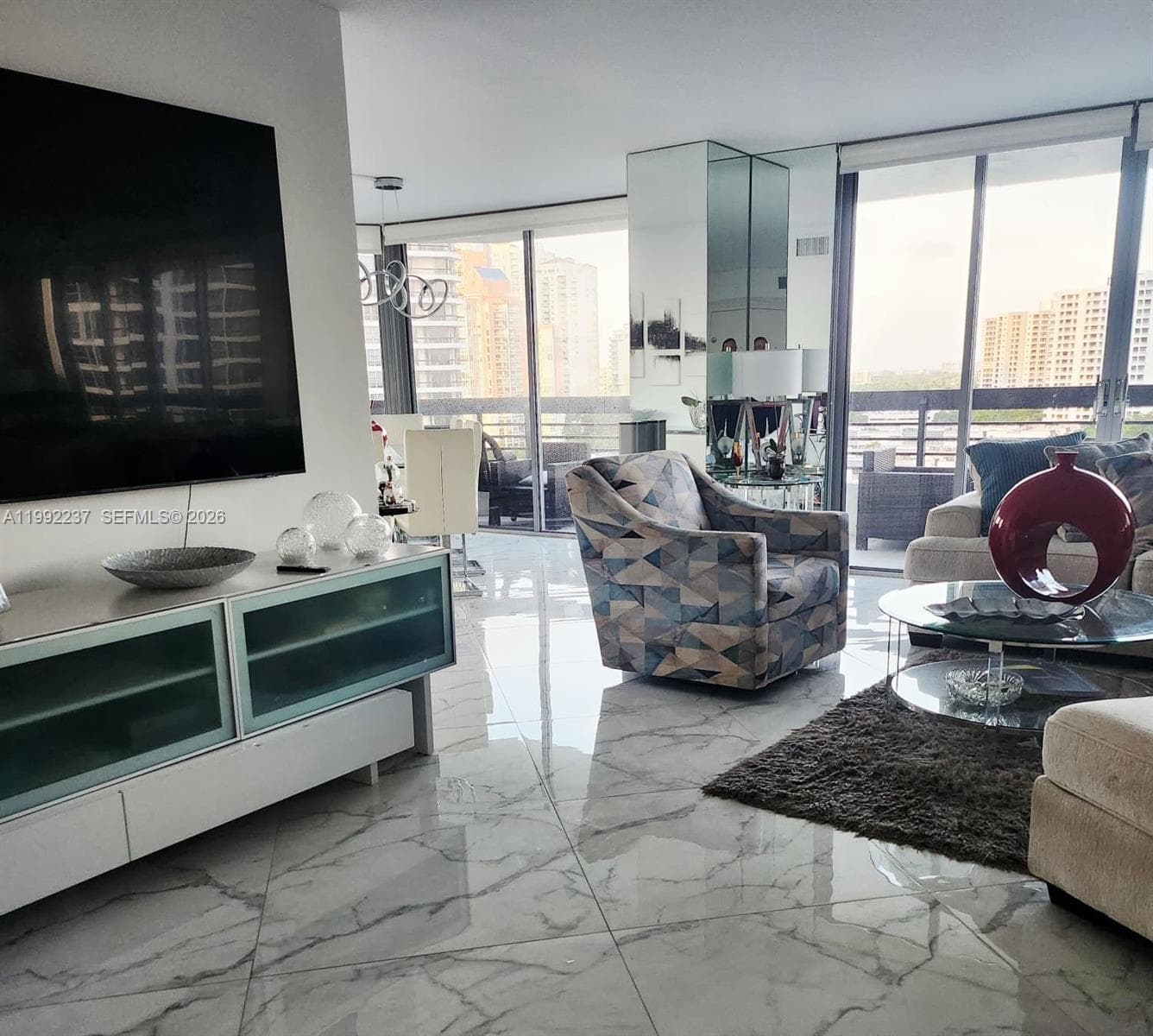 3500 Mystic Pointe Dr # 1201, Aventura FL 33180 photo 4