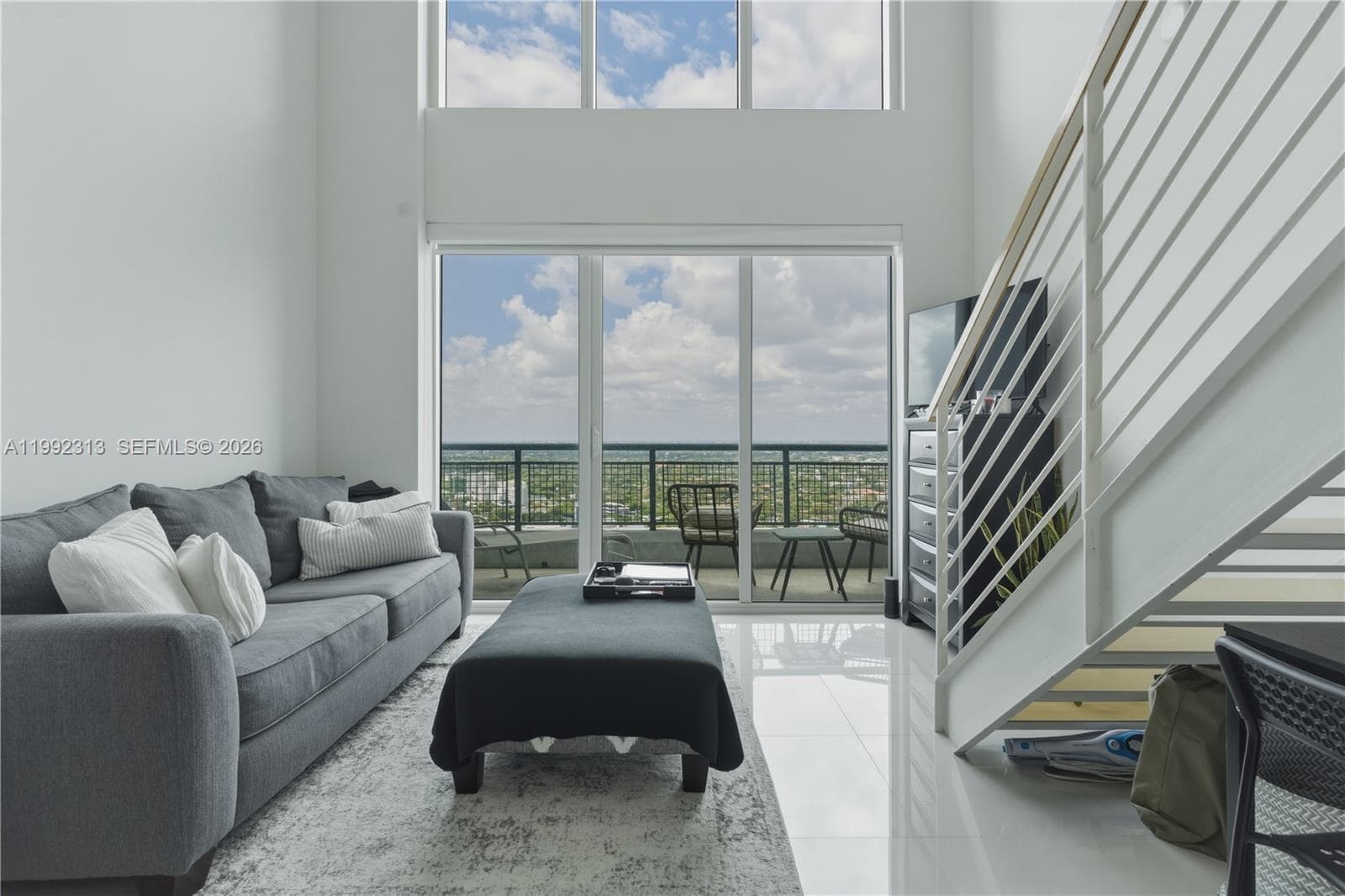 60 SW 13th St # 2805, Miami FL 33130 photo 3