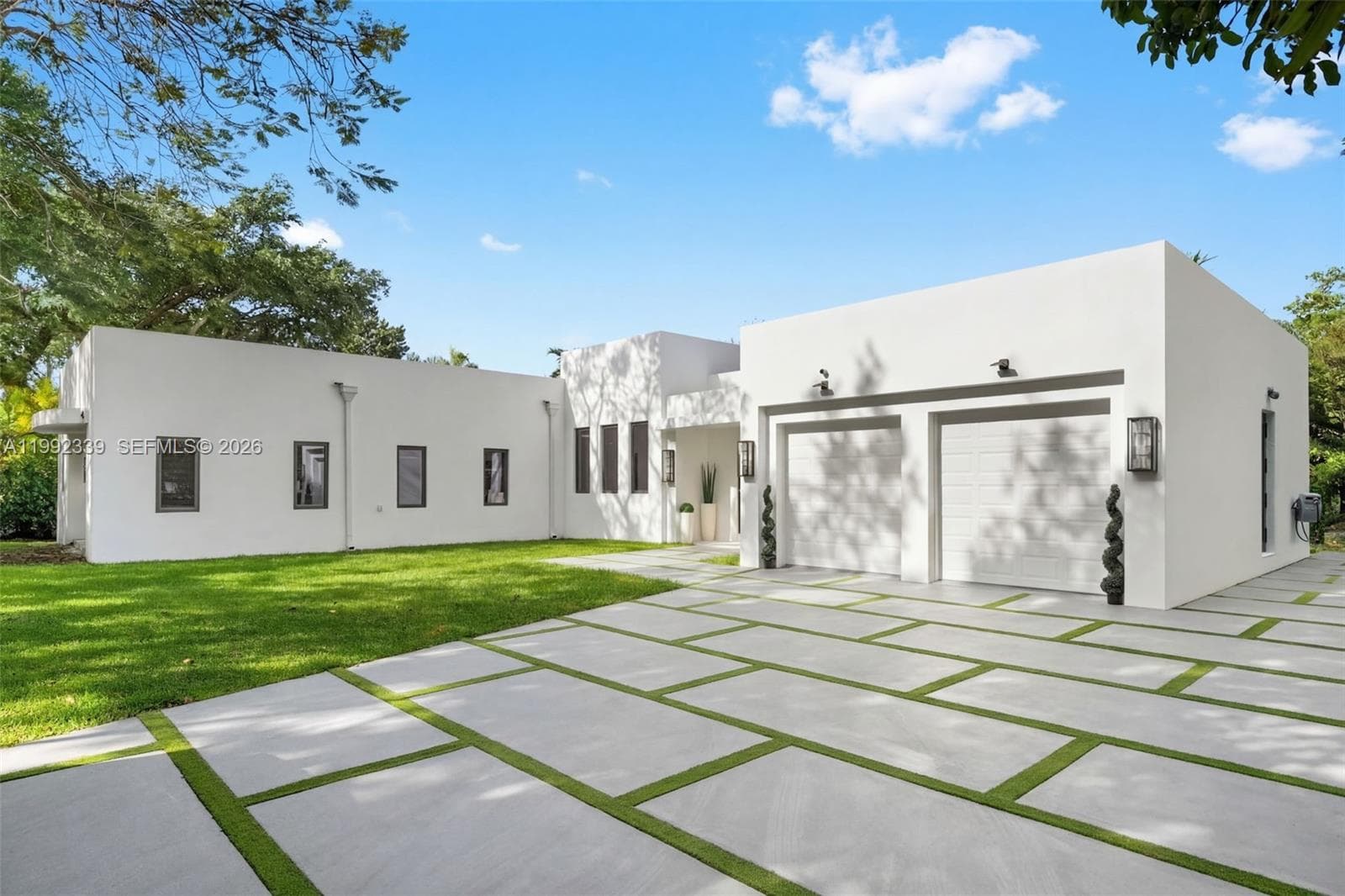 1120 Wallace St, Coral Gables FL 33134 photo 2