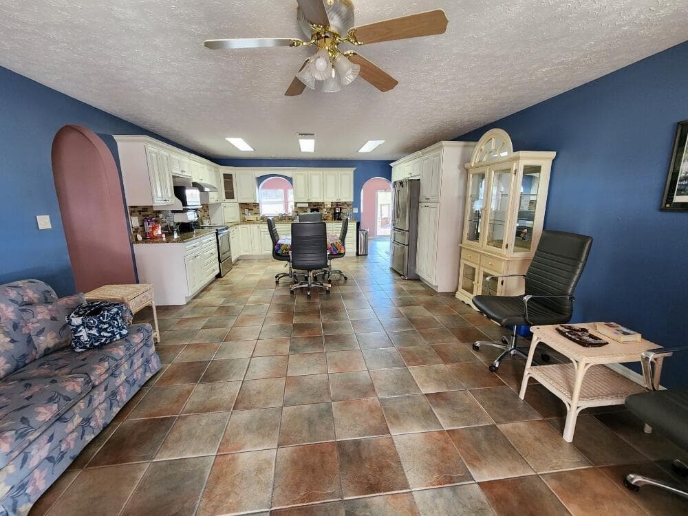 1177 Lisa Lane, Okeechobee FL 34974 photo 3
