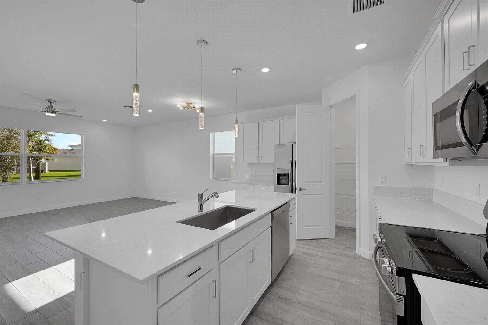 5742 Graceful Way, Delray Beach FL 33484 photo 4