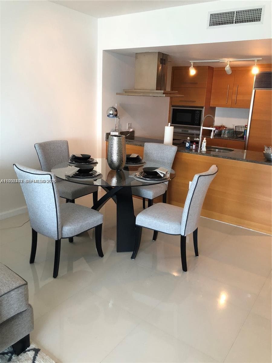495 Brickell Ave # 3909, Miami FL 33131 photo 5