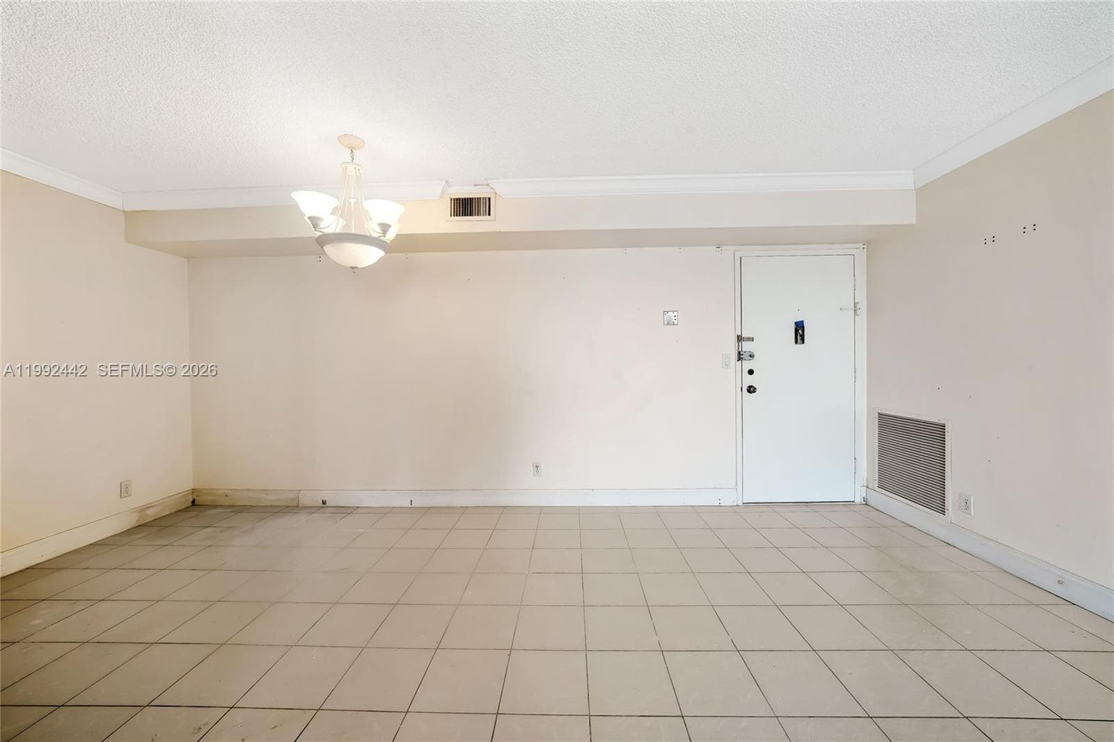 137 Golden Isles Dr # 1214, Hallandale Beach FL 33009 photo 3