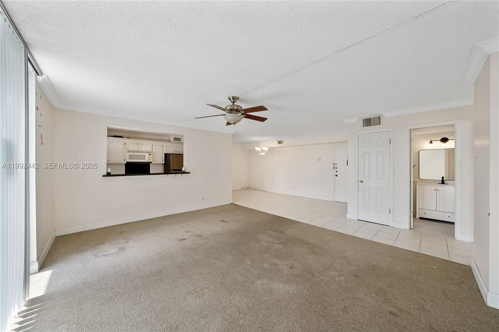 137 Golden Isles Dr # 1214, Hallandale Beach FL 33009 photo 4