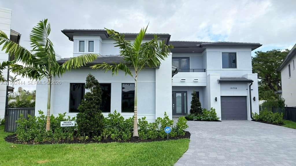 19708 NE 14th Ave, Miami FL 33179