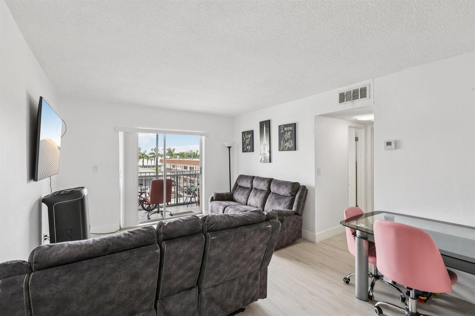 1735 NE 164th Street # 304, North Miami Beach FL 33162 photo 3