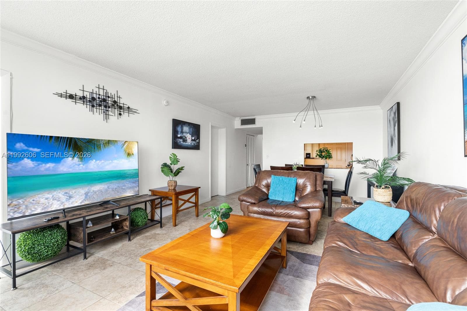 1170 NE 191st St # 35, Miami, FL 33179 photo 3