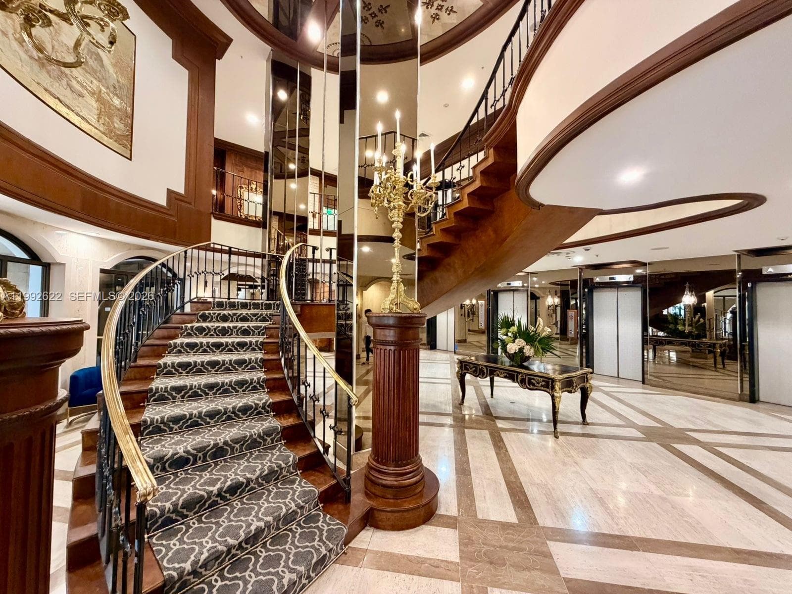 6039 Collins Ave # 1506, Miami Beach, FL 33140 photo 2