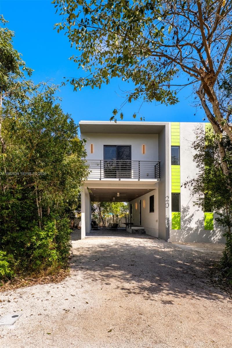 20 Coral Dr, Key Largo FL 33037 photo 2
